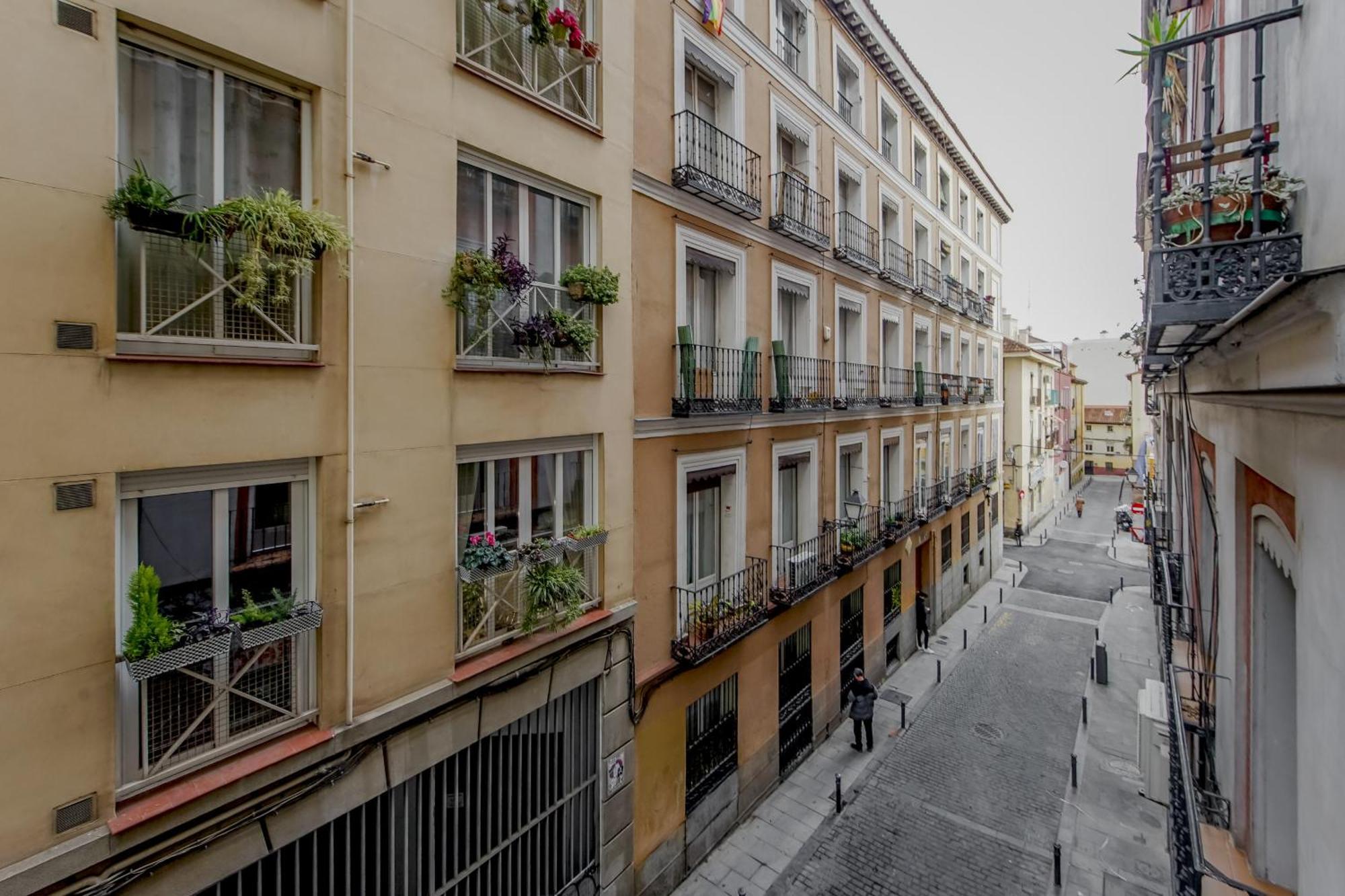 Modern Apt Para 6Pax En La Plaza De Tirso-Centro E1 马德里 外观 照片