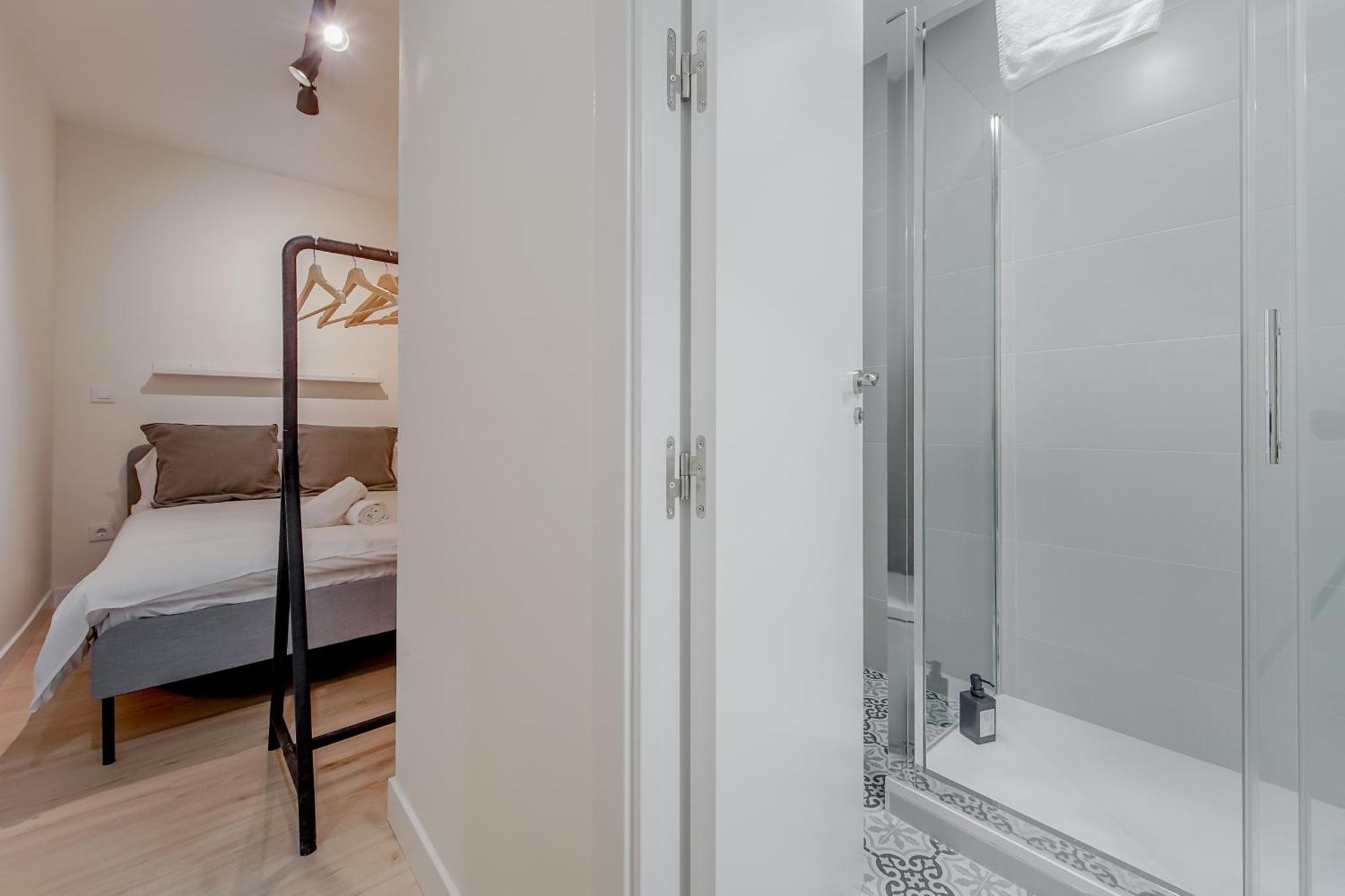 Modern Apt Para 6Pax En La Plaza De Tirso-Centro E1 马德里 外观 照片