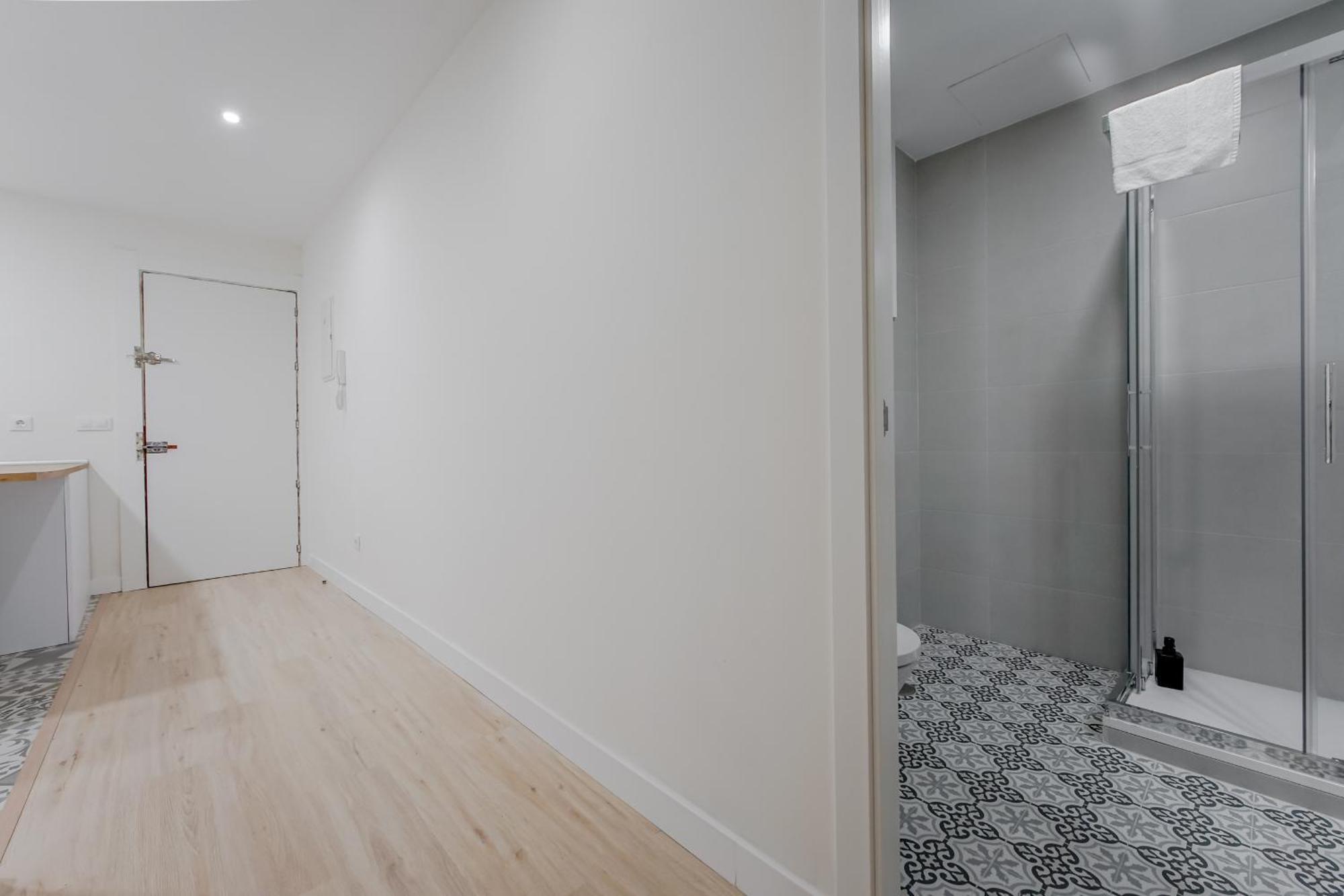 Modern Apt Para 6Pax En La Plaza De Tirso-Centro E1 马德里 外观 照片