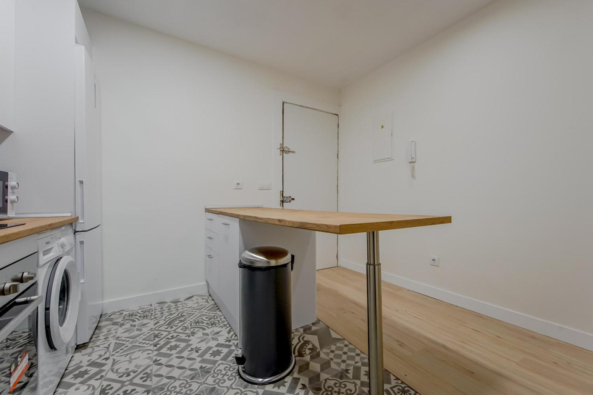 Modern Apt Para 6Pax En La Plaza De Tirso-Centro E1 马德里 外观 照片